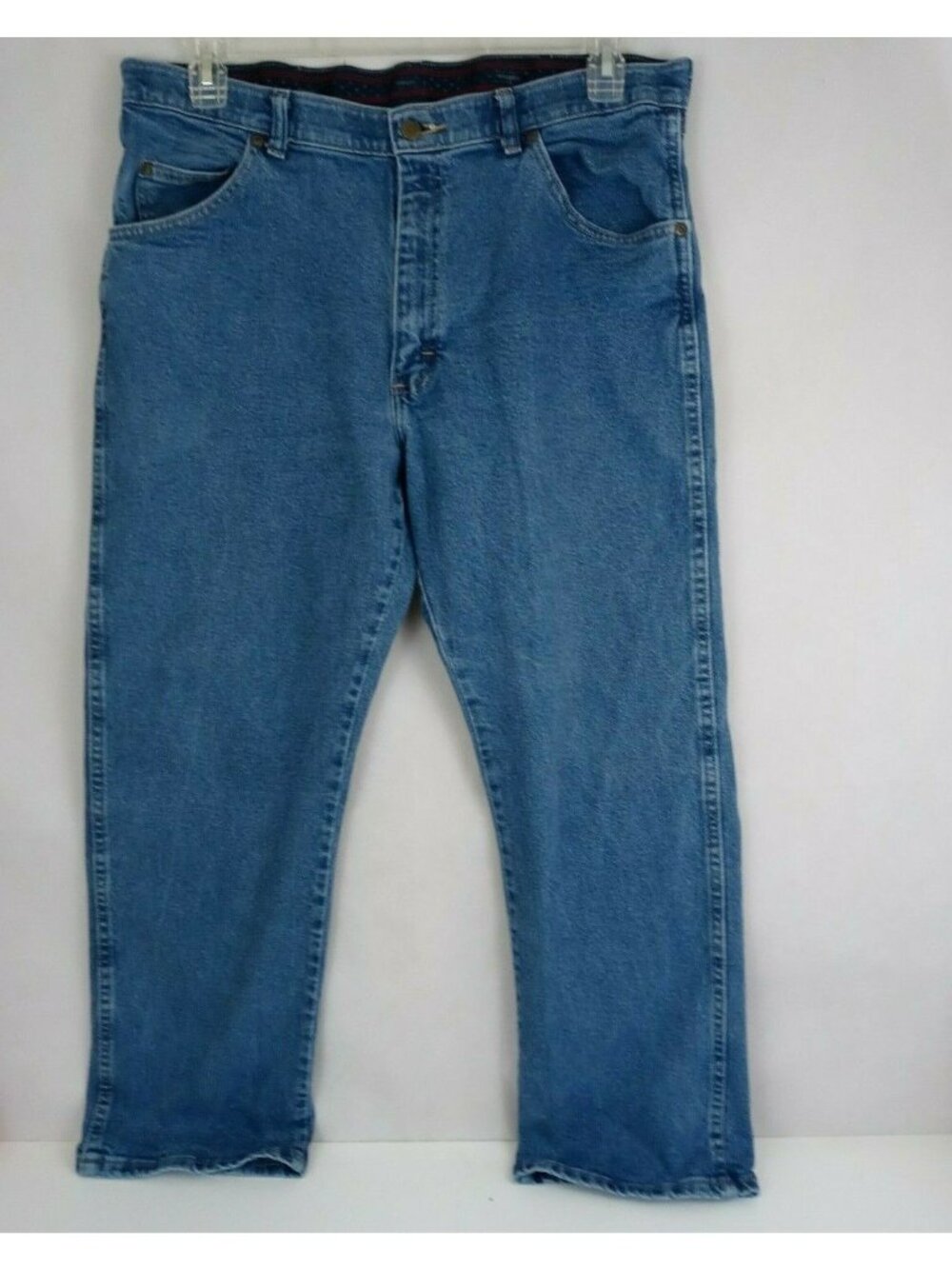 Wrangler Men's Regular Fit Boot Cut Medium Wash Jeans Size 36x29